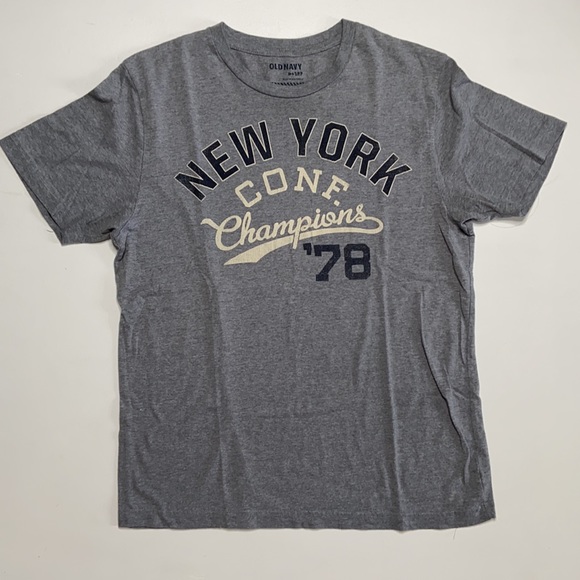 8 Assorted Brand Short Sleeve Tee Shirt Bundle - Picture 7 of 9